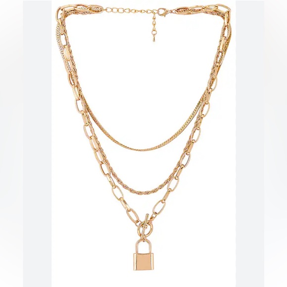 REVOLVE Jewelry - Gold necklace